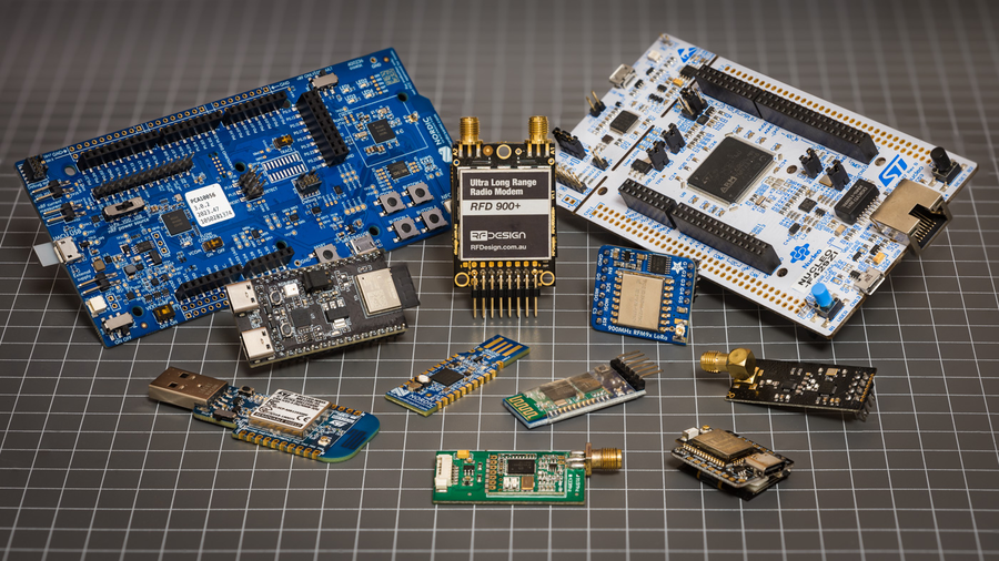 Benchmarking latency across common wireless links for micros